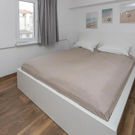 Apartment The House Burgas